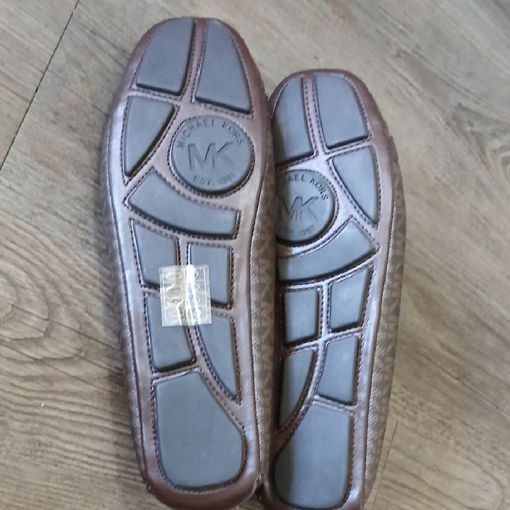 Michael Kors Gold and Brown Flats with Signature Style - Picture 7 of 7